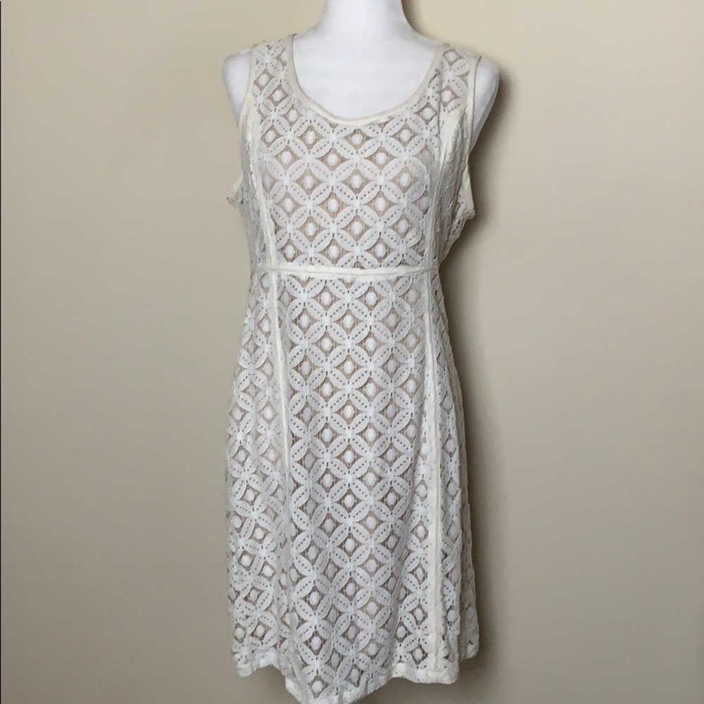 White Lace Sleeveless Midi Lace Dress